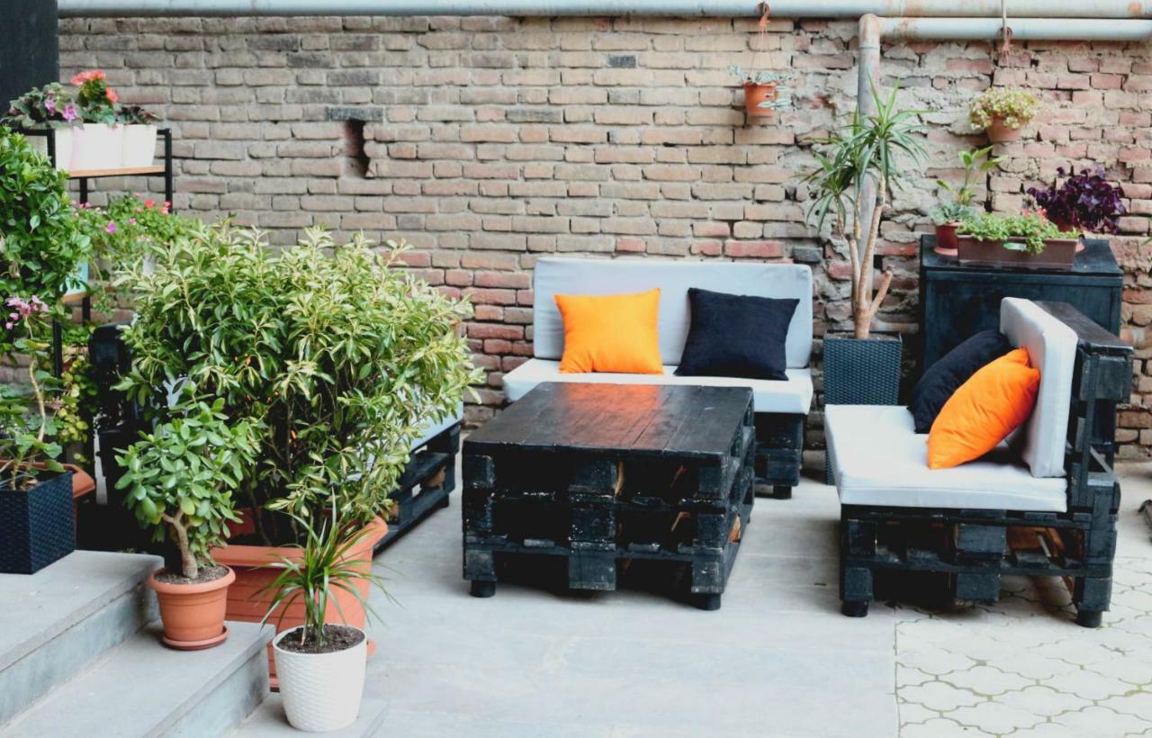 Vere Side Hotel Tbilisi Exterior photo